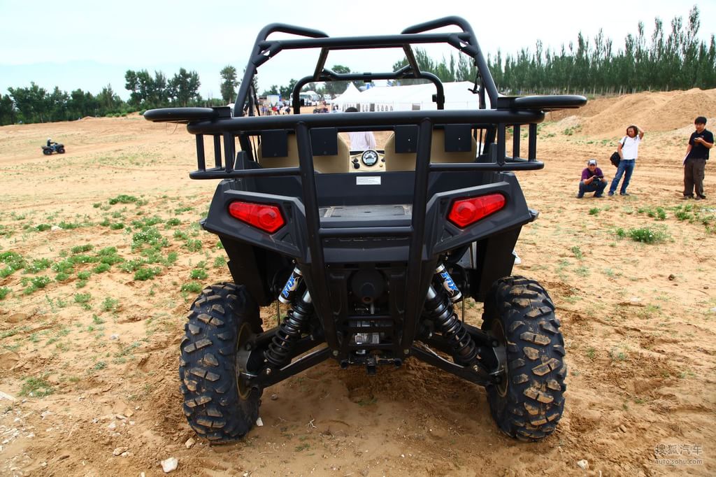 美国北极星全地形越野车atv天漠试驾
