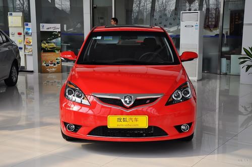 2010款长安悦翔s 1.5l手动运动型