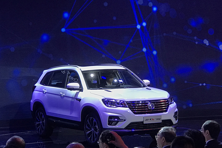 2018北京车展:新长安cs75售9.98万起