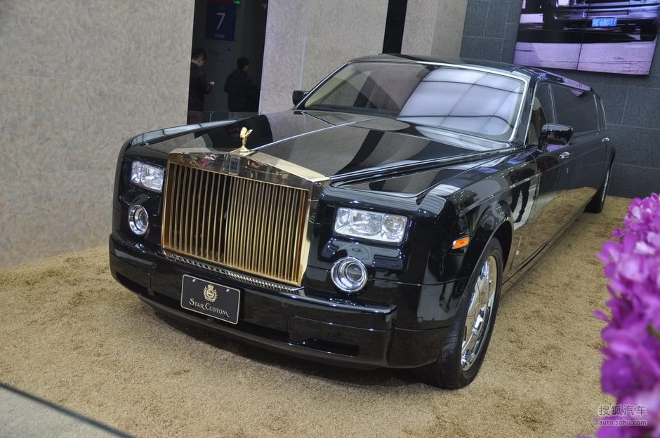 2013上海车展售价超千万豪车连连看(2/62)